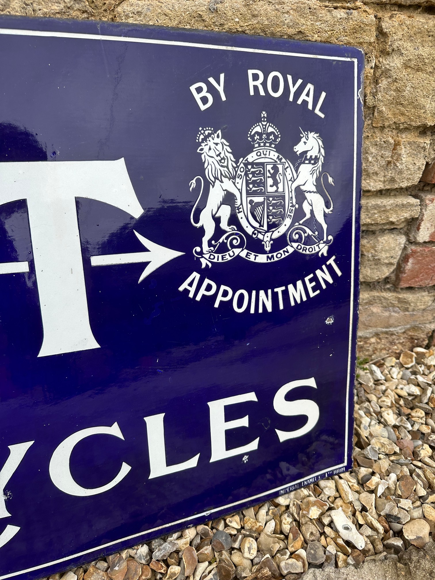 A Ride Swift Cycles - By Royal Appointment large enamel advertising sign by Imperial Enamel Co. Ltd. - Image 6 of 6