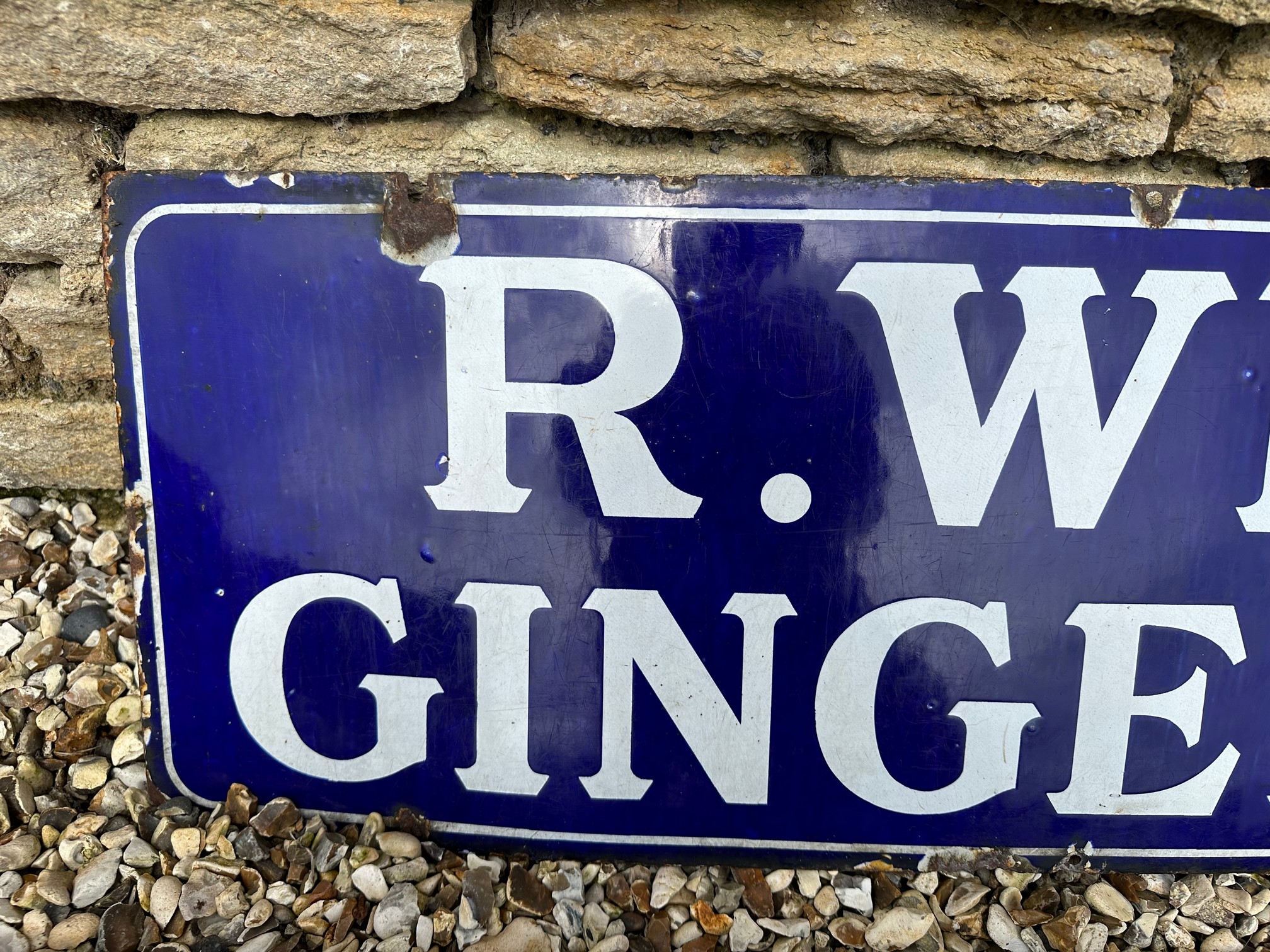 An R. White's Ginger Beer enamel advertising sign by Falkirk Iron Co. Ltd., 54 x 14". - Bild 3 aus 5