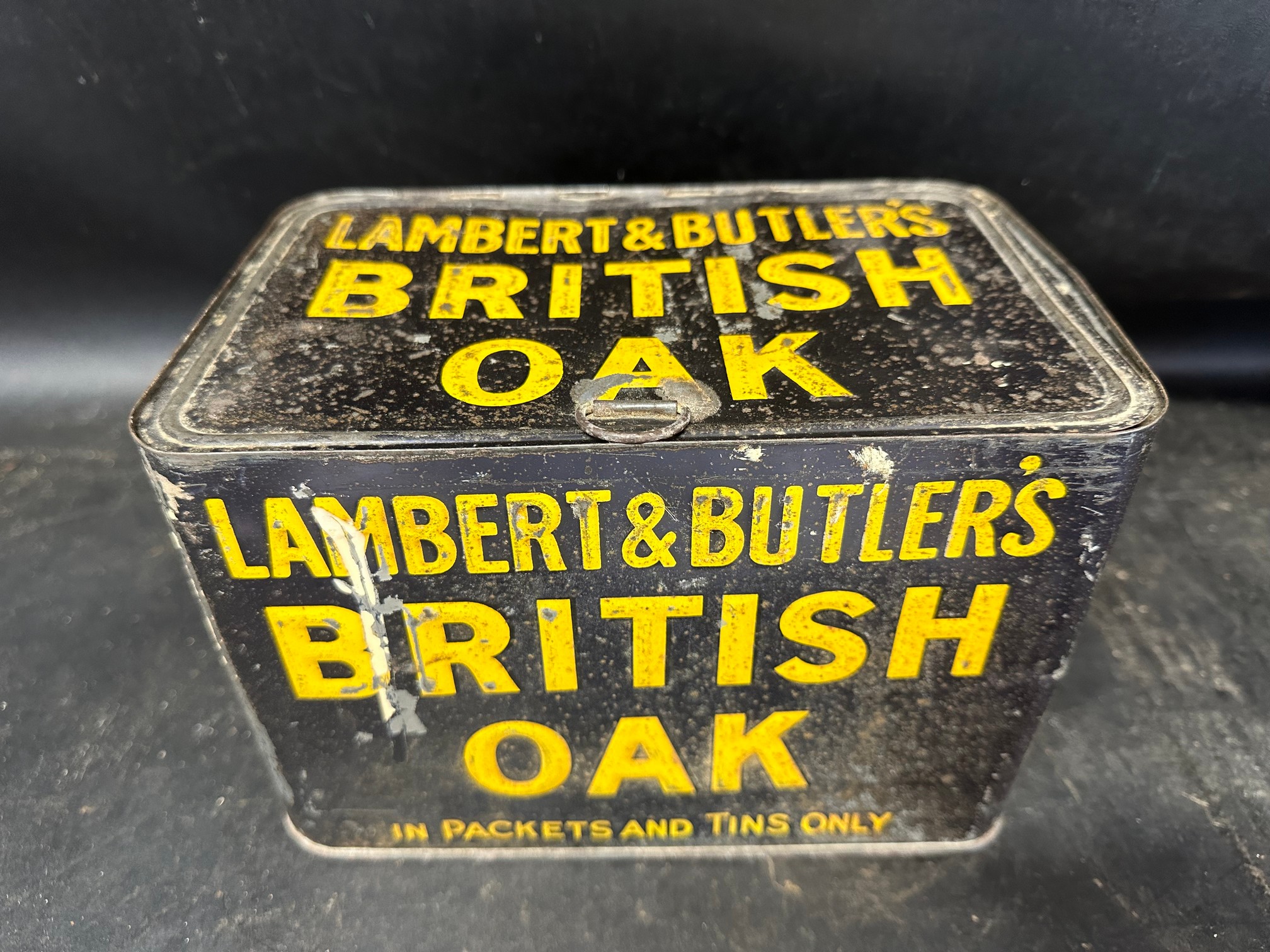 A Lambert & Butler's British Oak in packets and tins only counter box for "British Oak Shag", issued