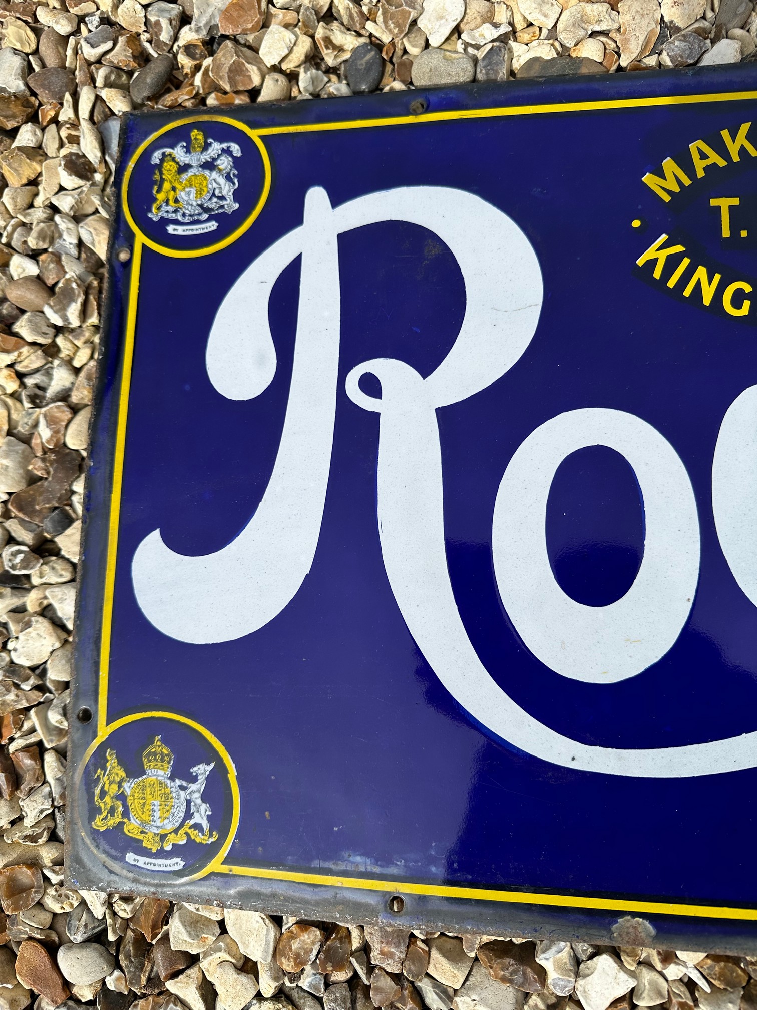 A Rowntree Chocolates enamel advertising sign, 'Makers to T.M. The King & Queen, 36 x 15". - Bild 3 aus 6