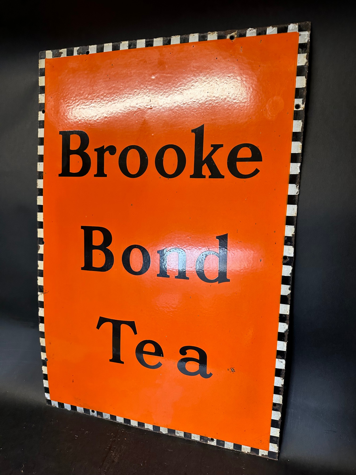 A Brooke Bond Tea enamel advertising sign, 20 x 30". - Image 3 of 3