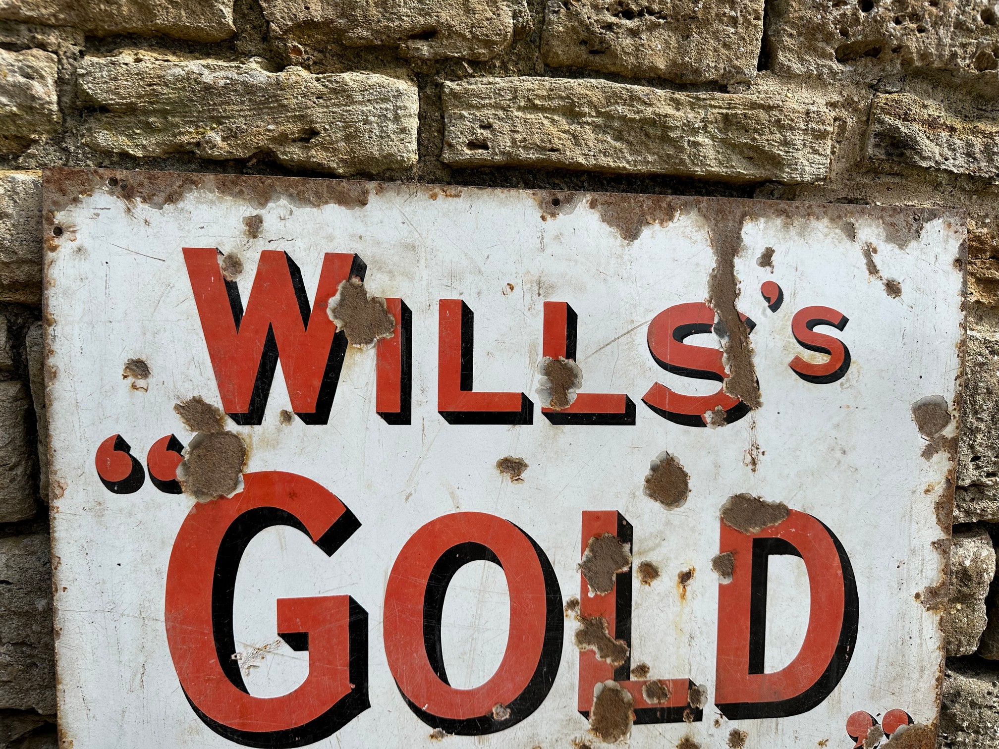 A Wills's "Gold Flake" The World's most famous Cigarette enamel advertising sign, 24 x 36". - Bild 3 aus 5