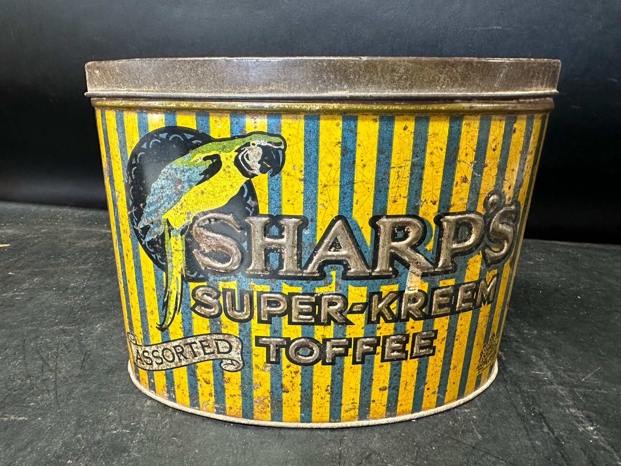 A Sharp's Super-Kreem Assorted Toffee large tin, manufactured by Edward Sharp & Sons Ltd. Maidstone, - Image 2 of 4