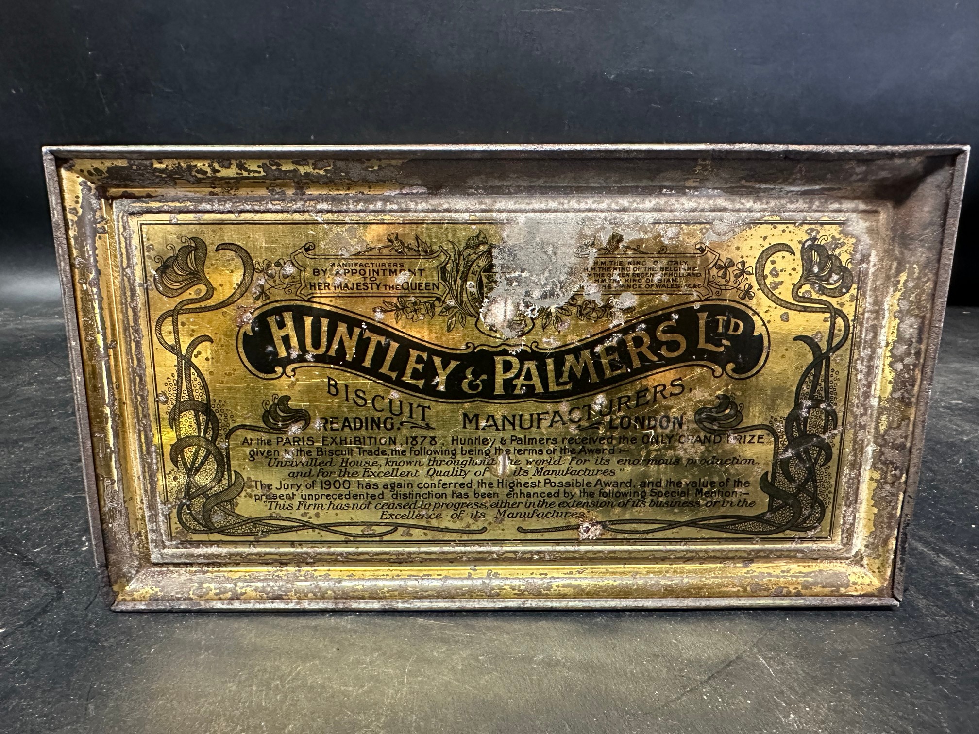 A c.1900 Huntley and Palmers biscuit tin in the form of a Georgian tea caddy with embossed - Image 6 of 9