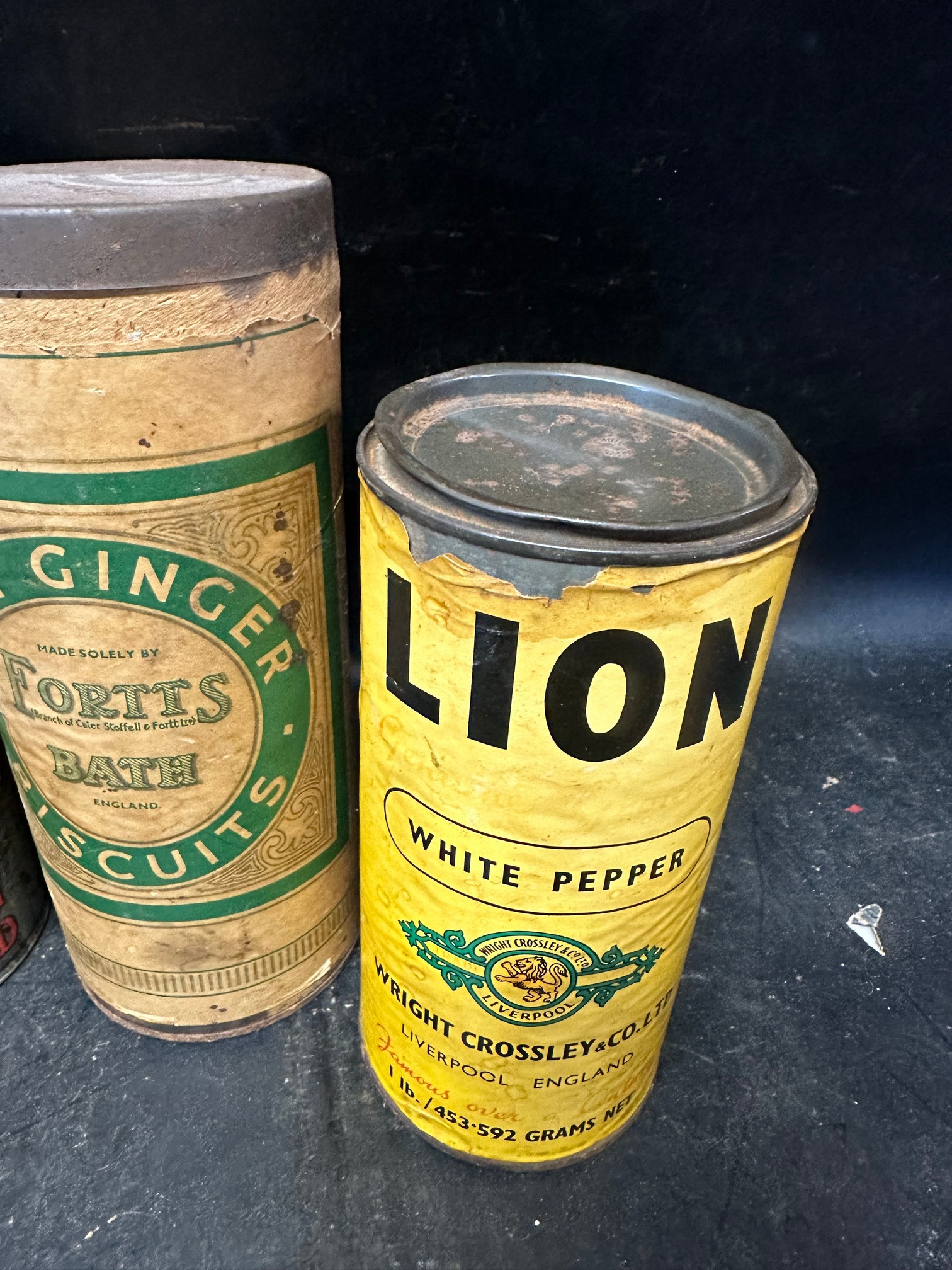 Seven early food tins including Fortts of Bath thin ginger biscuits, Cornish Gingerbread, C.W.S. - Image 6 of 8