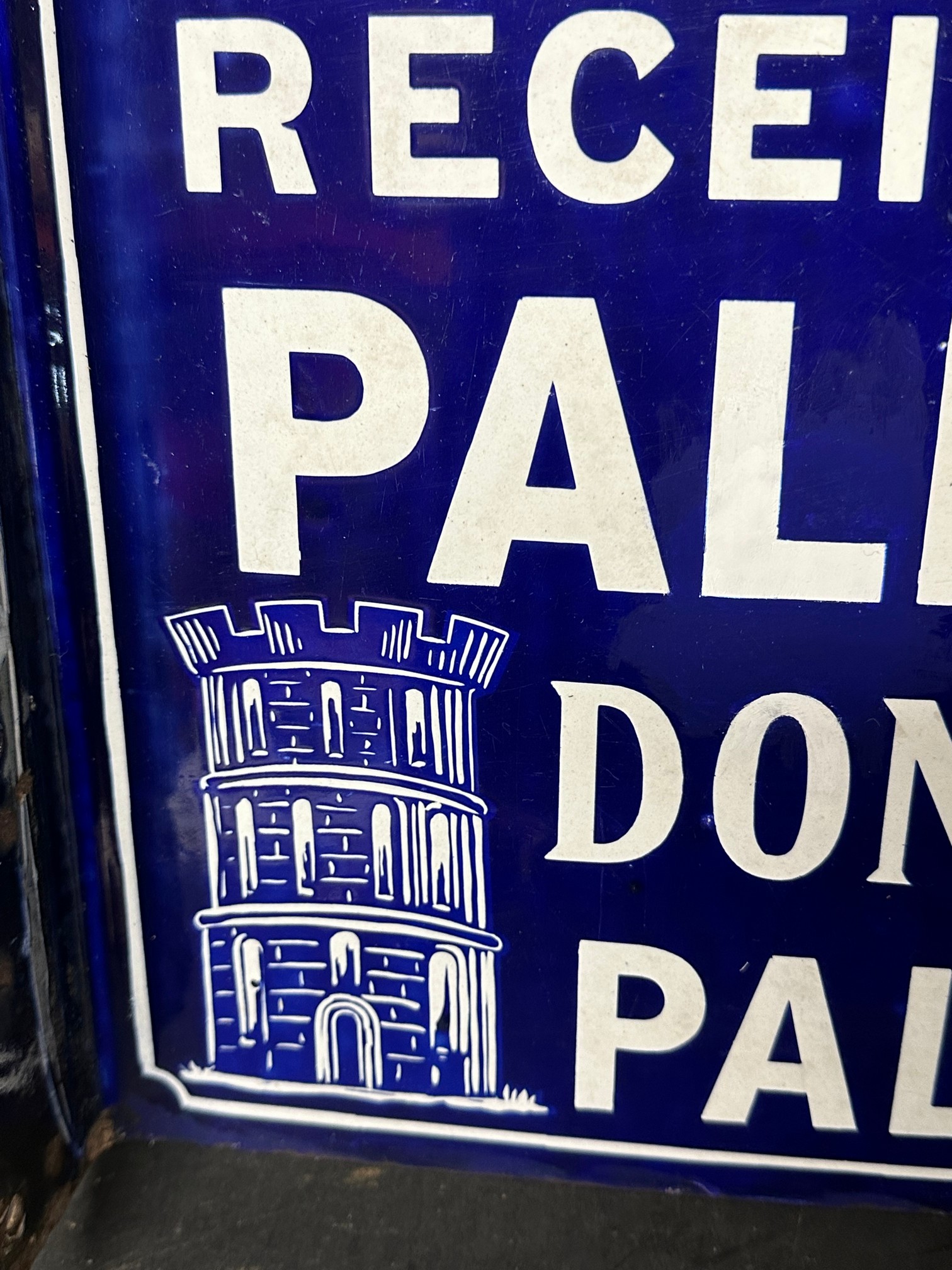 A Palmer's Donnington Pale Ales double sided enamel advertising sign with hanging flange, small - Image 7 of 14