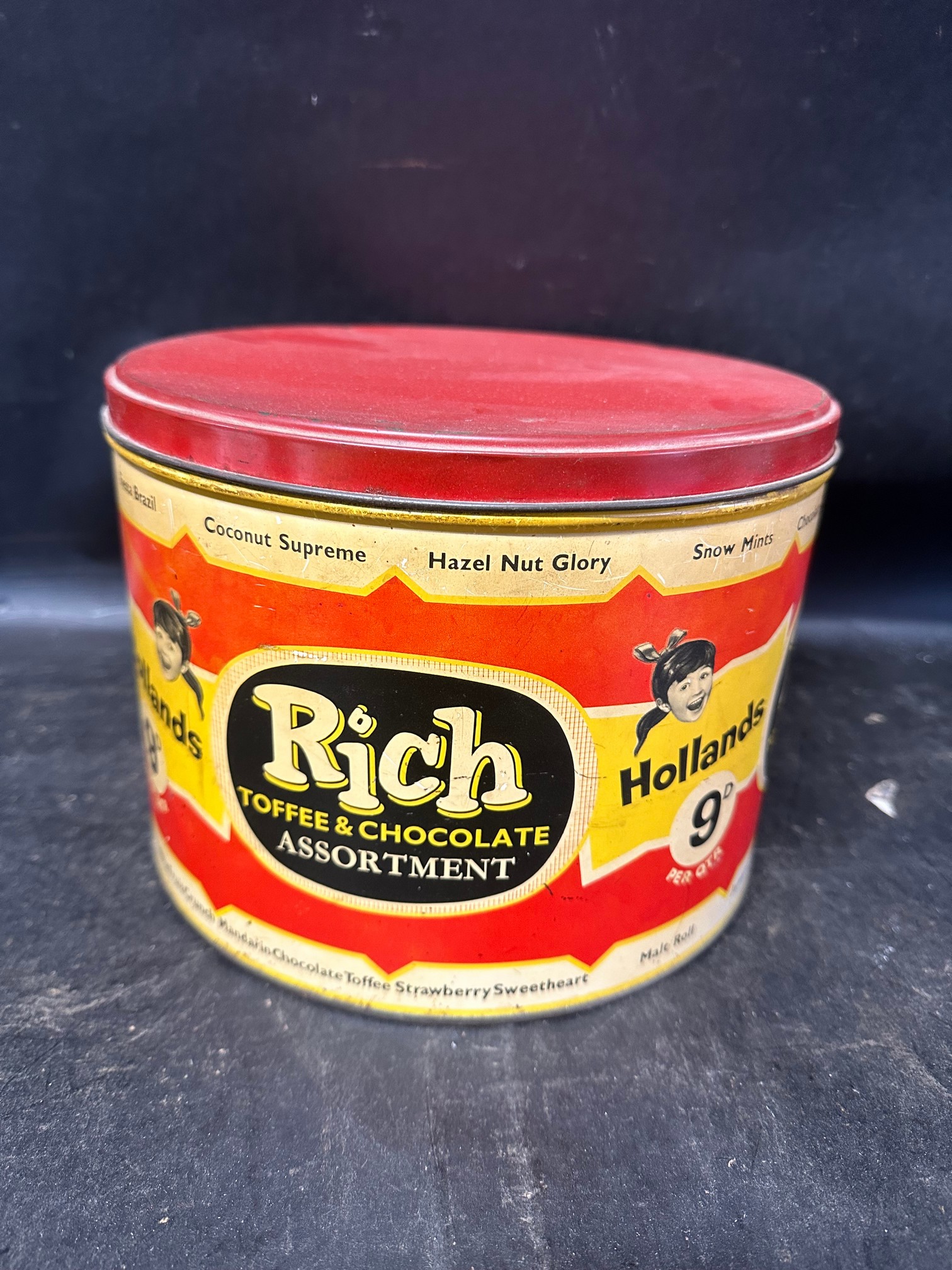 A large 1950s Hollands Rich Toffee & Chocolate Assortment tin, 9" diameter plus seven assorted - Image 2 of 11