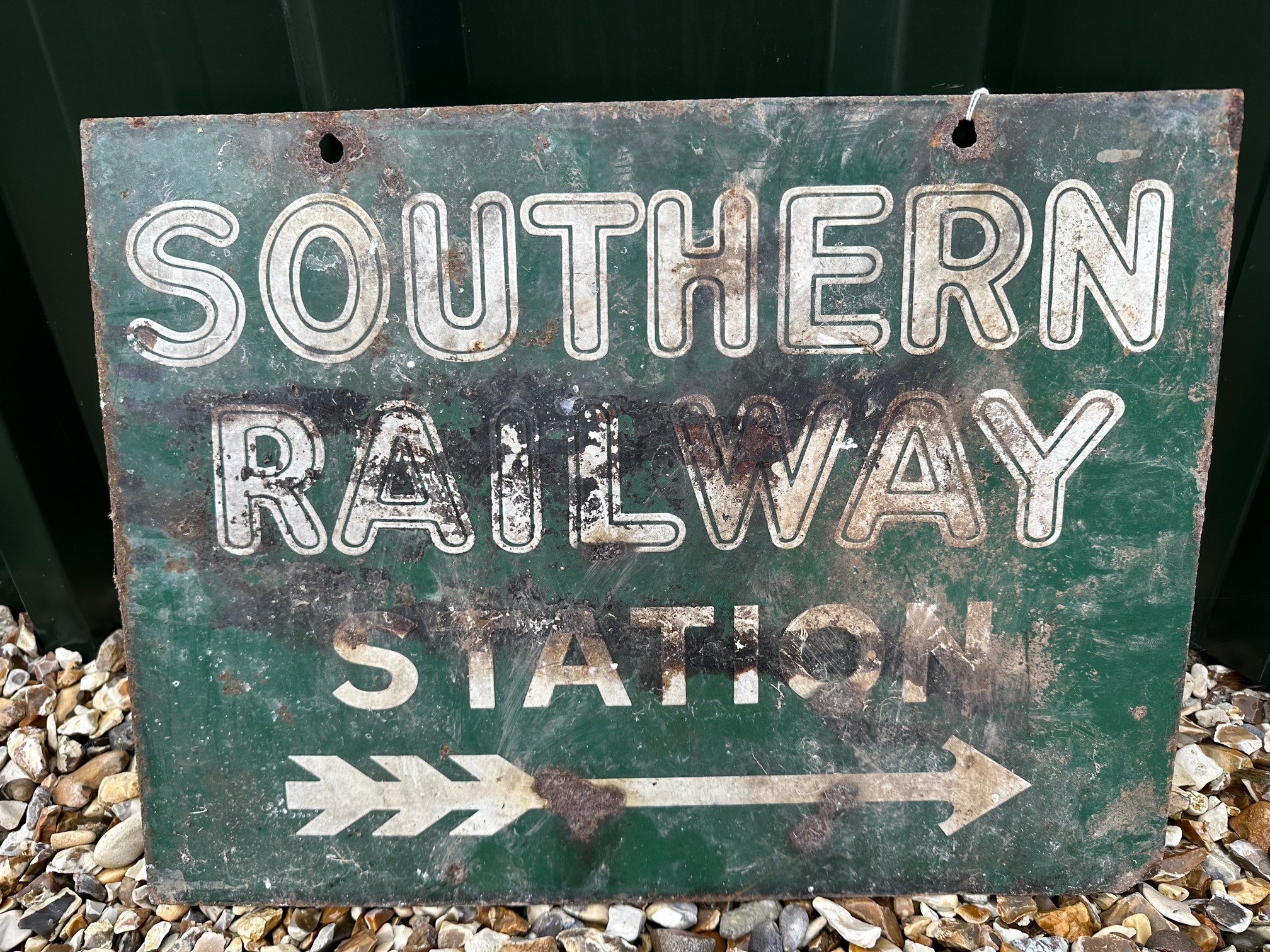 A Southern Railway Station directional arrow double sided hanging enamel advertising sign, 20 x - Image 2 of 2