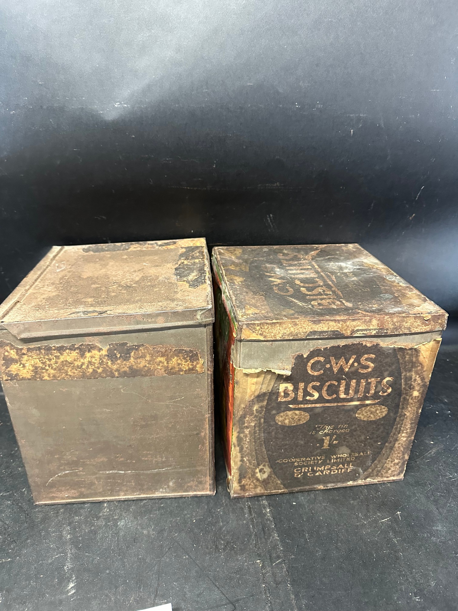 Four shop counter top dispensing tins: Wright & Son's Bovril Biscuits, C.W.S. Biscuits, W & R - Image 6 of 8