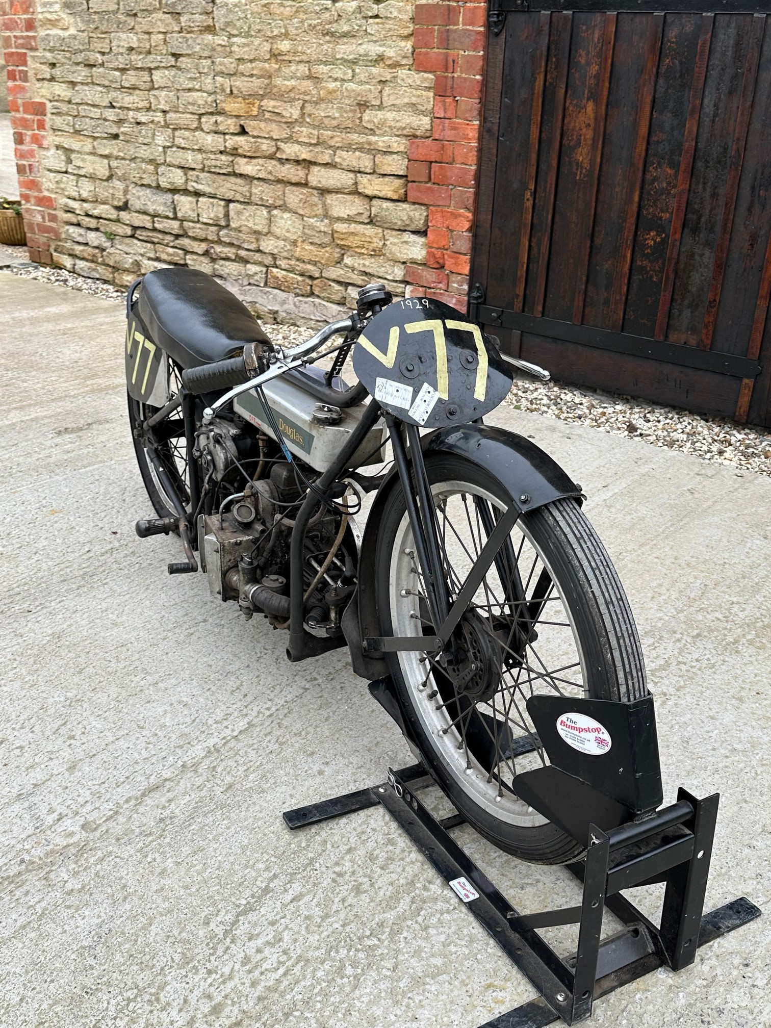 HENRY BODY’s MOST SUCCESSFUL 1928/29 600cc DOUGLAS SPRINT BIKE - Image 3 of 6