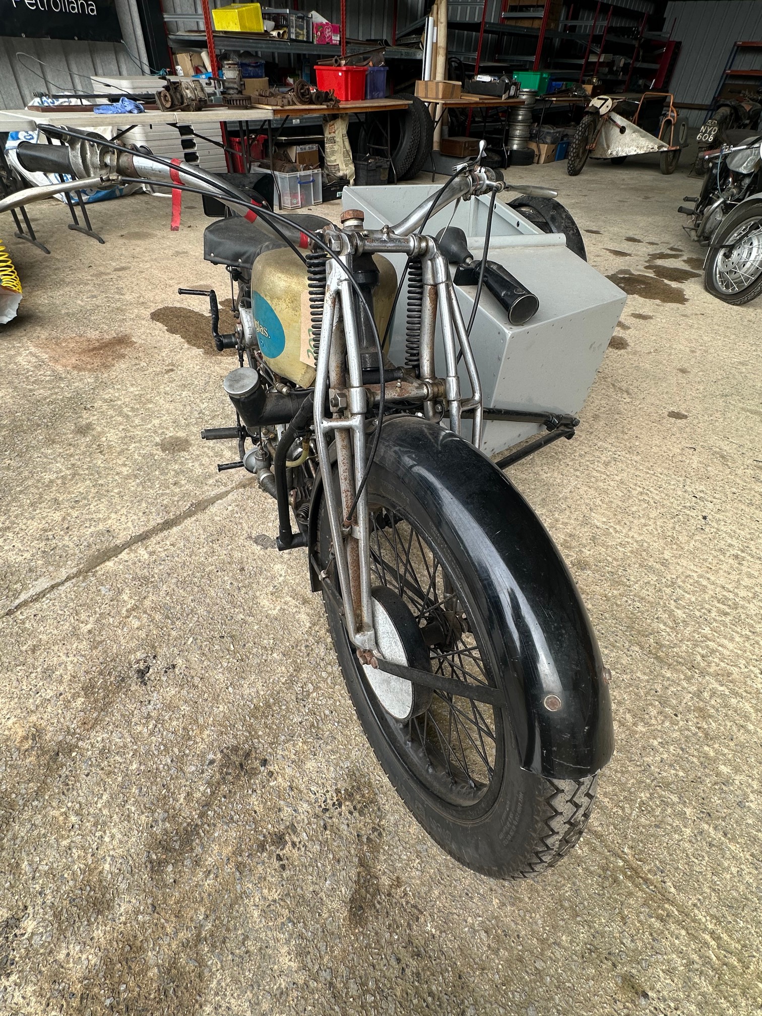 CIRCA 1930 DOUGLAS DT SPECIAL COMBINATION 600cc - Image 5 of 7