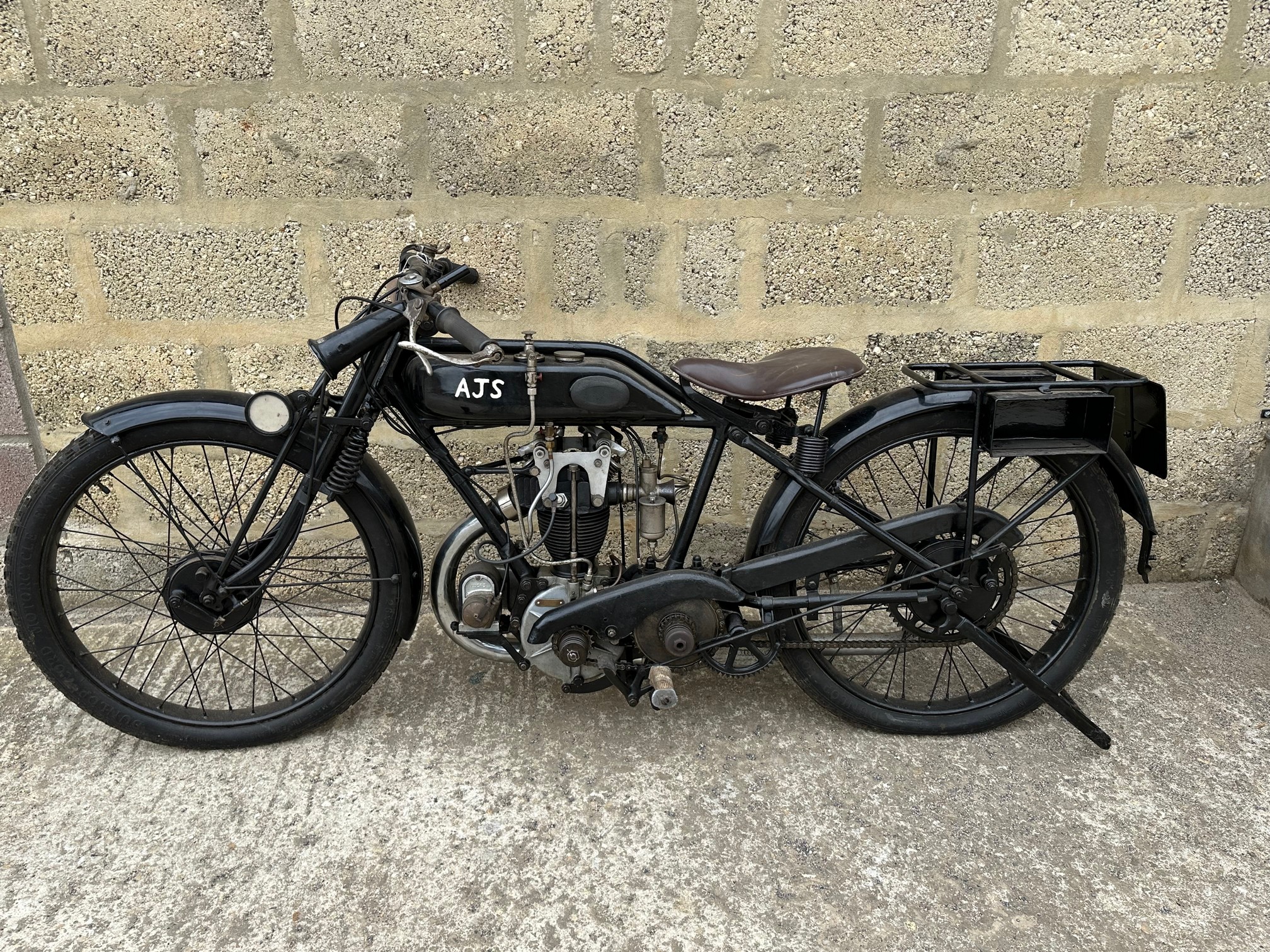 1925 AJS 350 SV MODEL E5 2 3/4hp STANDARD SPORTING MODEL FITTED WITH 1927 349cc OHV BIG PORT ENGINE - Image 2 of 13