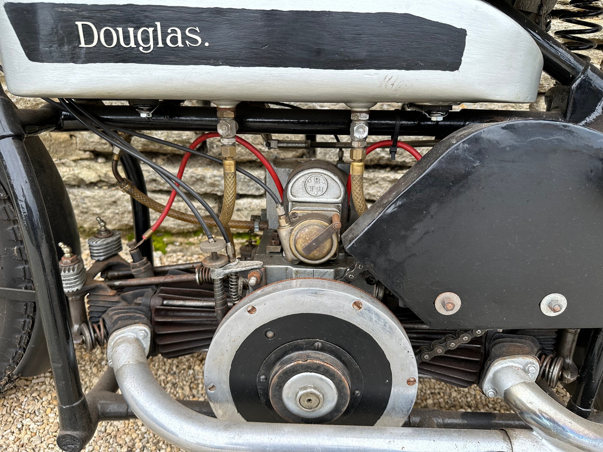 1930 DOUGLAS SW5 500cc SPRINT MOTORBIKE CONVERTED TO ROAD USE - Image 3 of 6