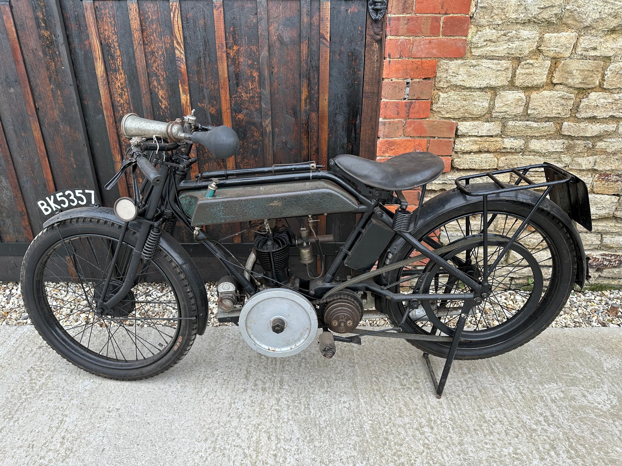 1920 H-B. (Hill Brothers) 250cc SIDE VALVE MOTORCYCLE - Image 2 of 5
