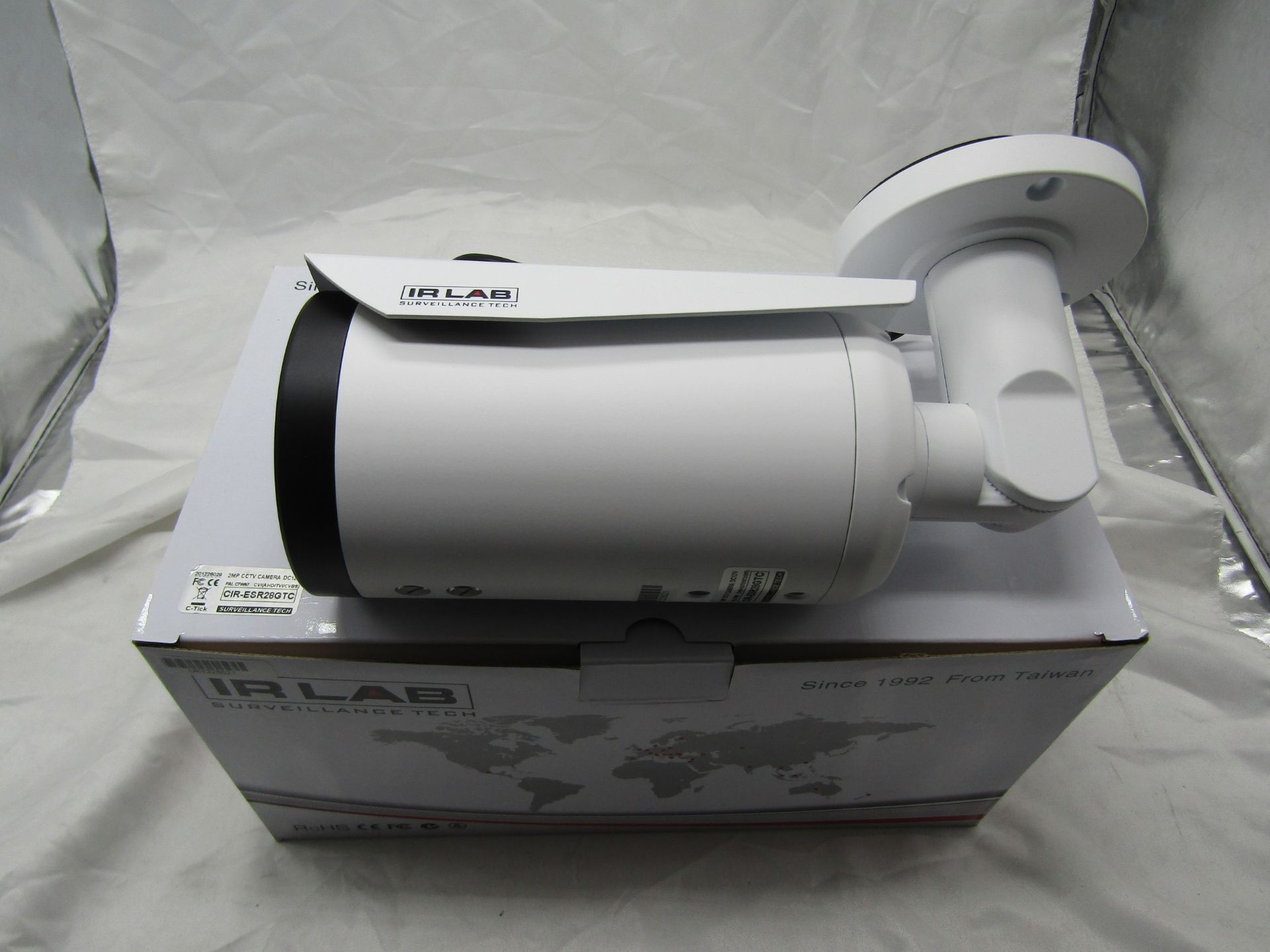 IR LAB 2mp CCTV Camera DC12V. Model: CIR-ESR28GTC - Untested