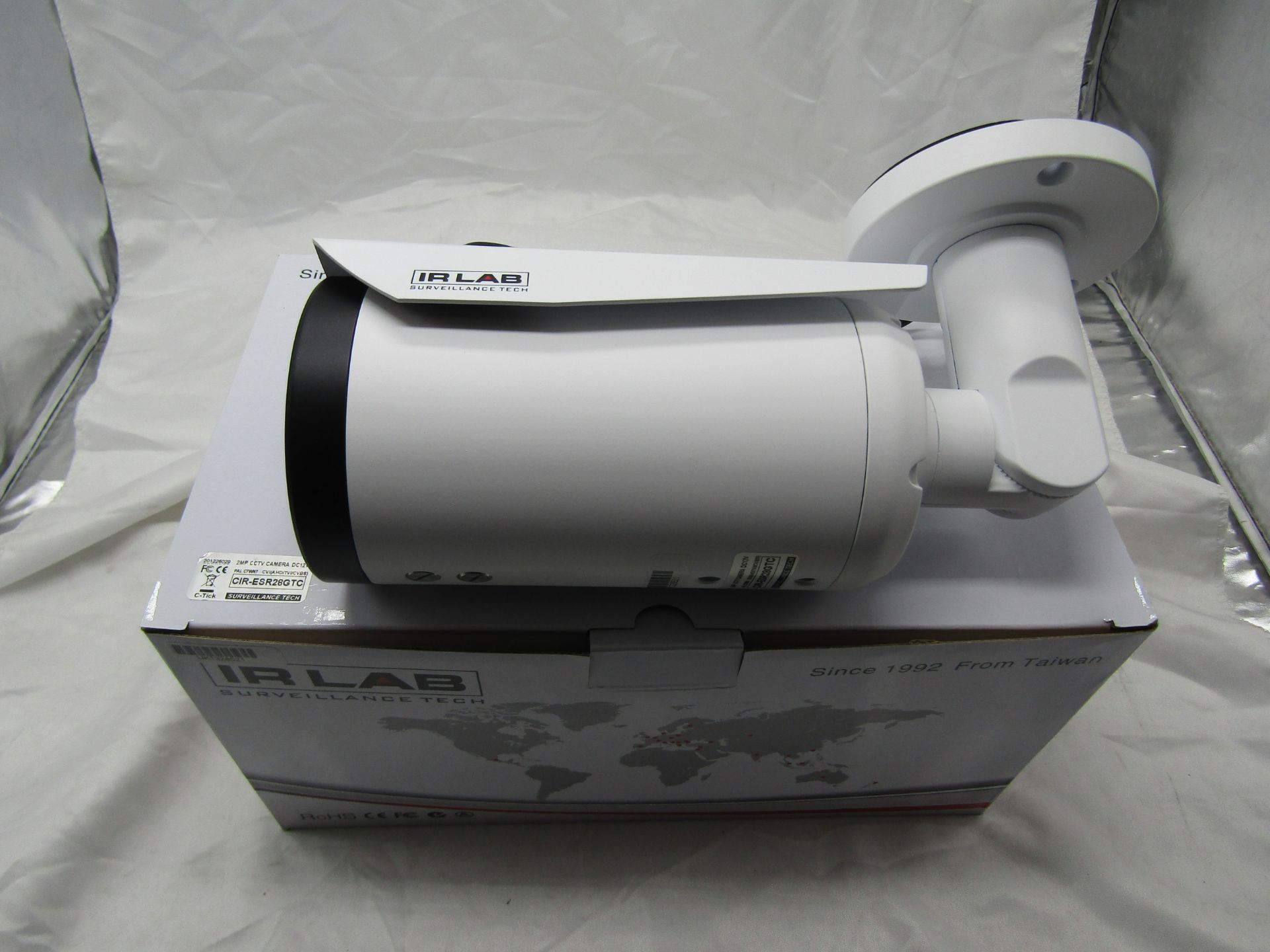 IR LAB 2mp CCTV Camera DC12V. Model: CIR-ESR28GTC - Untested