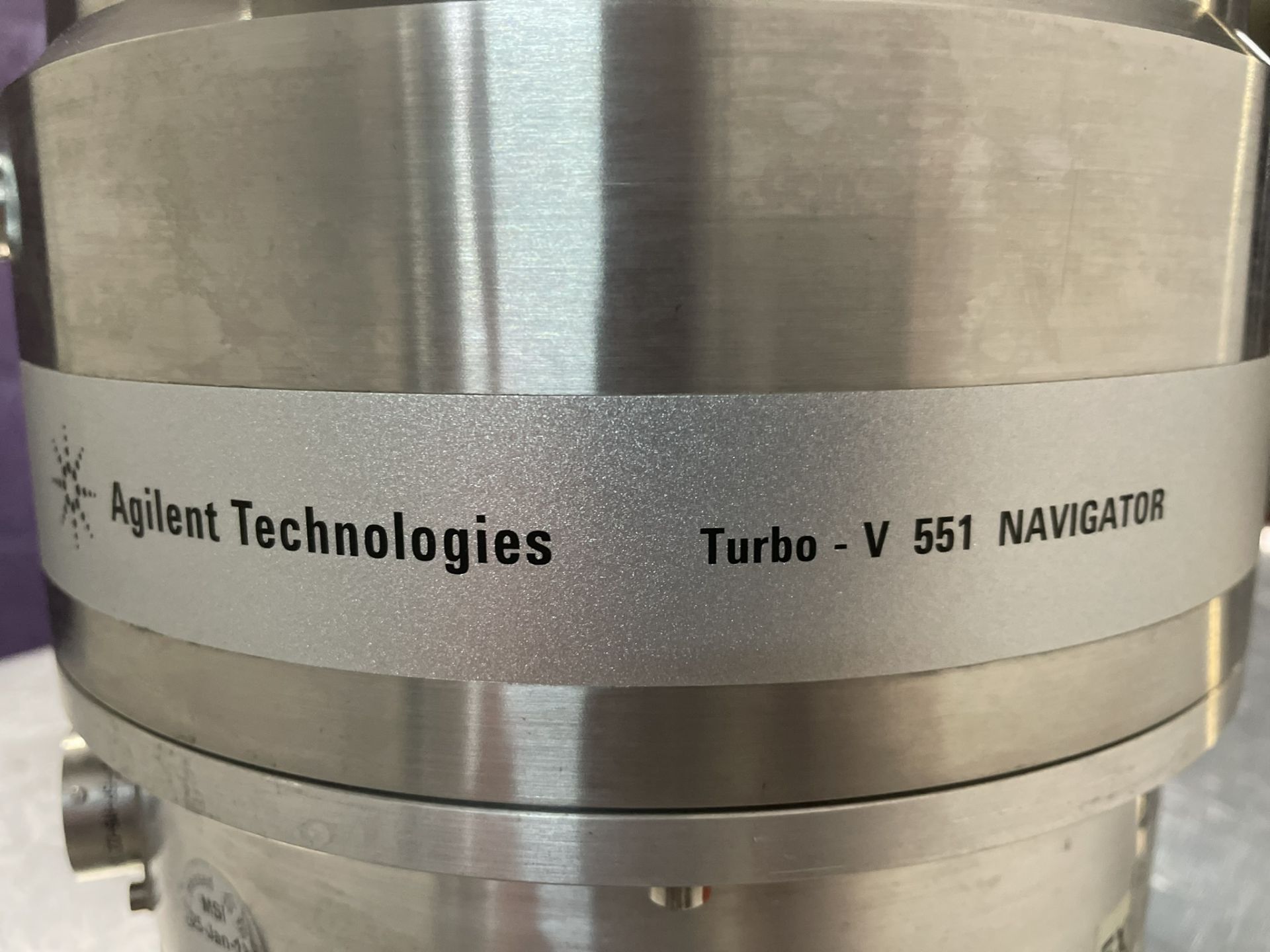 Agilent TV 551 NAV Turbomolecular Vacuum Pump - Image 6 of 6