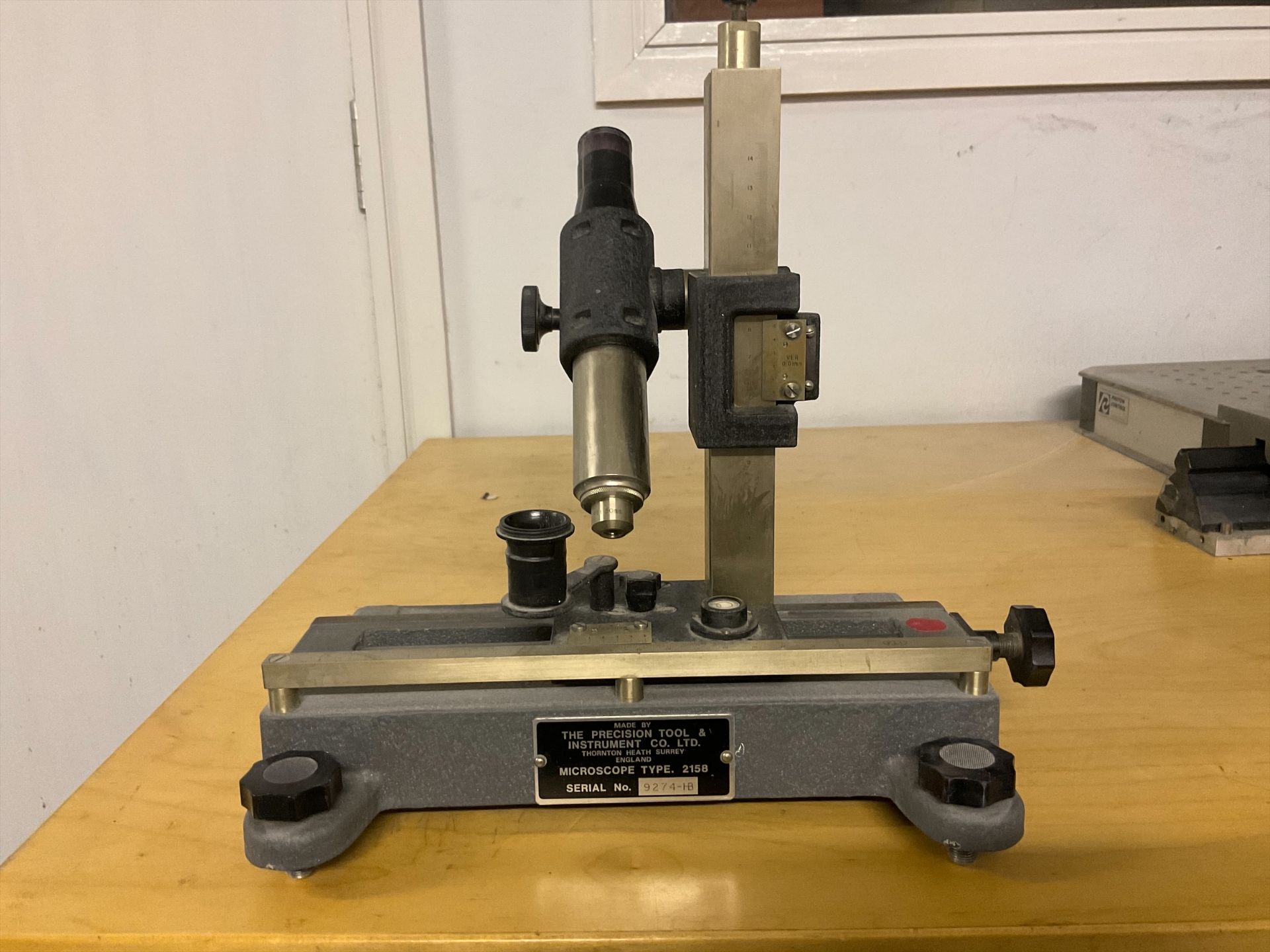 Microscope - The Precision Two and Instruments Company Ltd - Type 2158