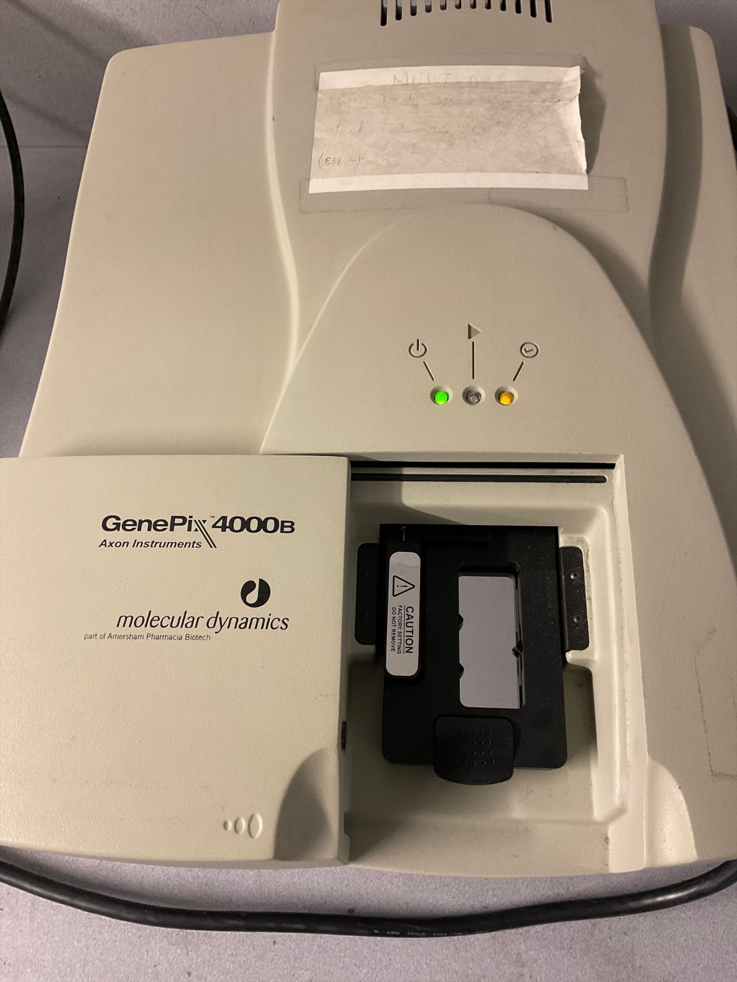 GenePix 4000B Micro Array Scanner