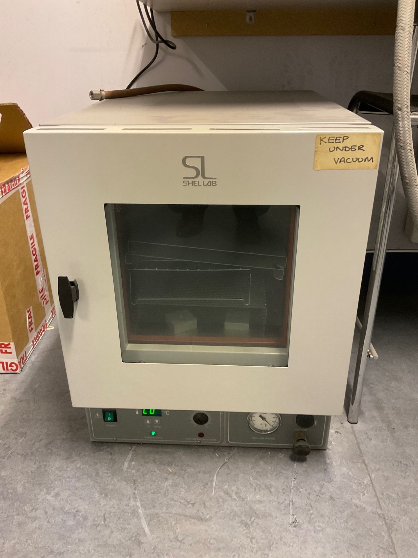 Shel-Lab Sheldon Laboratory 1445-2 Vacuum Oven Amb +10› to 240›C