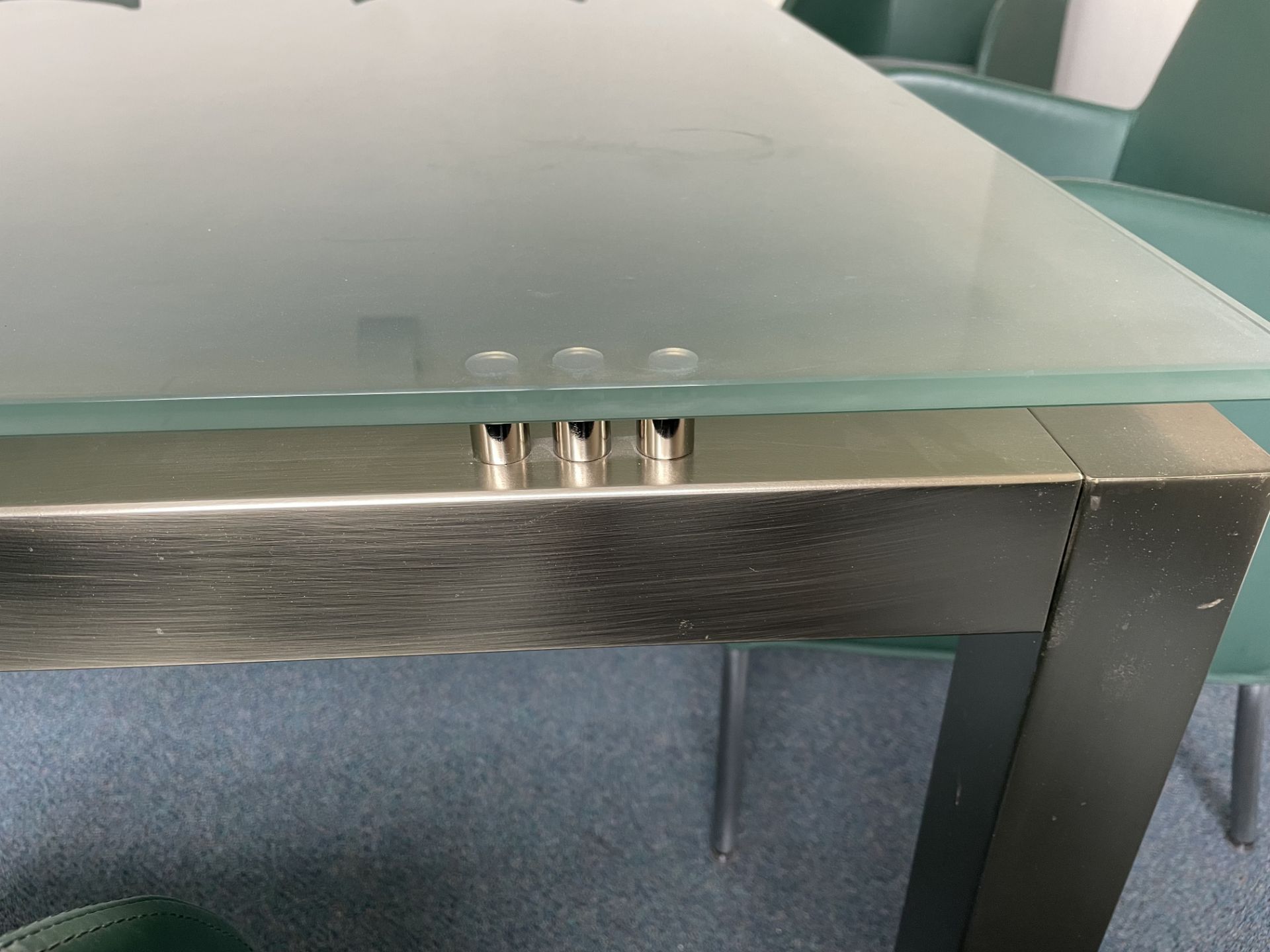 Boardroom table with 10 chairs (without contents) - Image 11 of 14