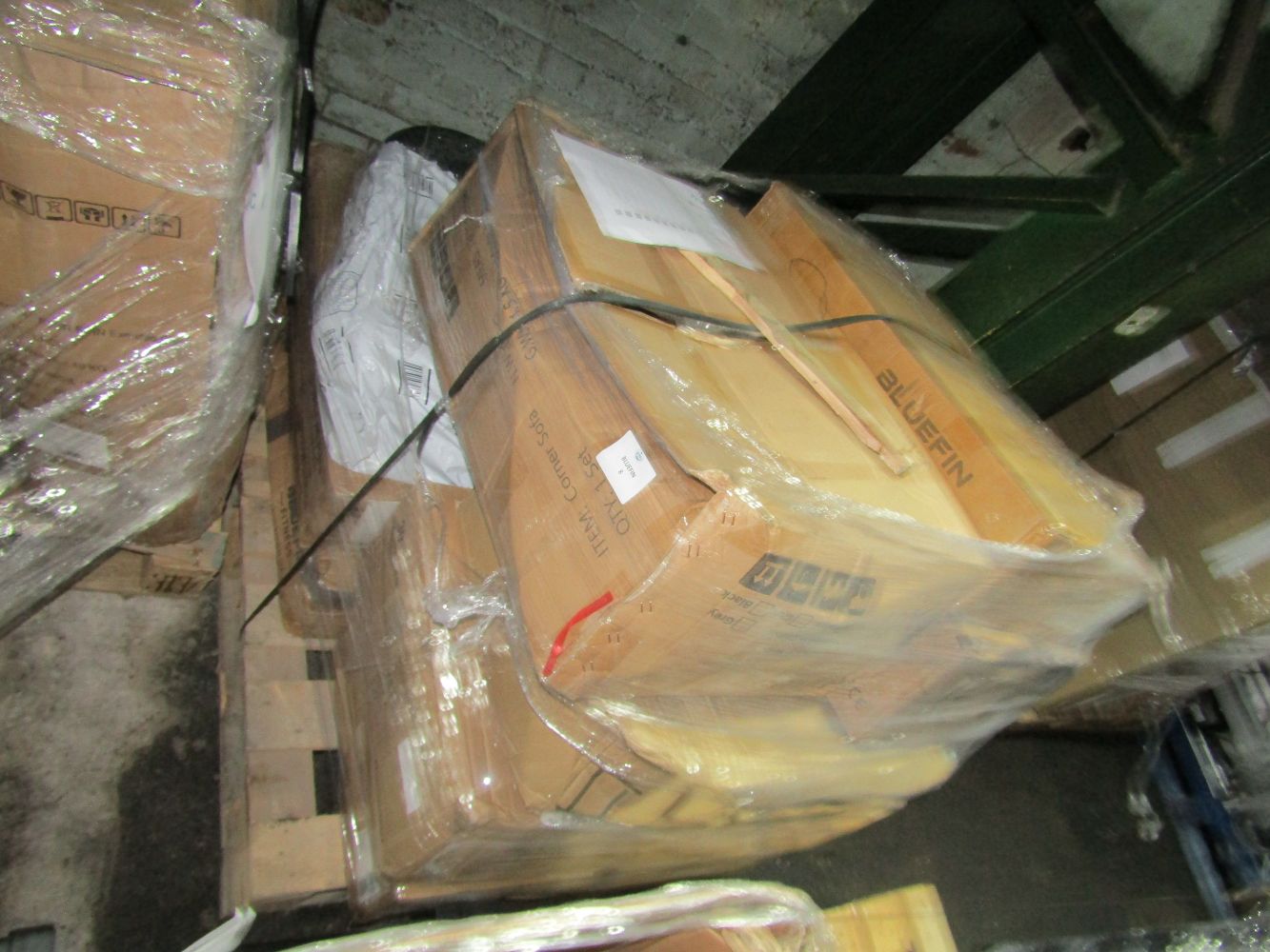 pallets of fitness customer returns includes treadmills, bikes, vibro plates and more