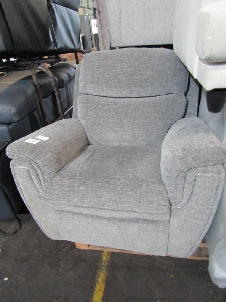 New lots added Thursday, Sofas, Footstools and Armchairs from Dusk, G plan, SCS, Oak Furnitureland and more