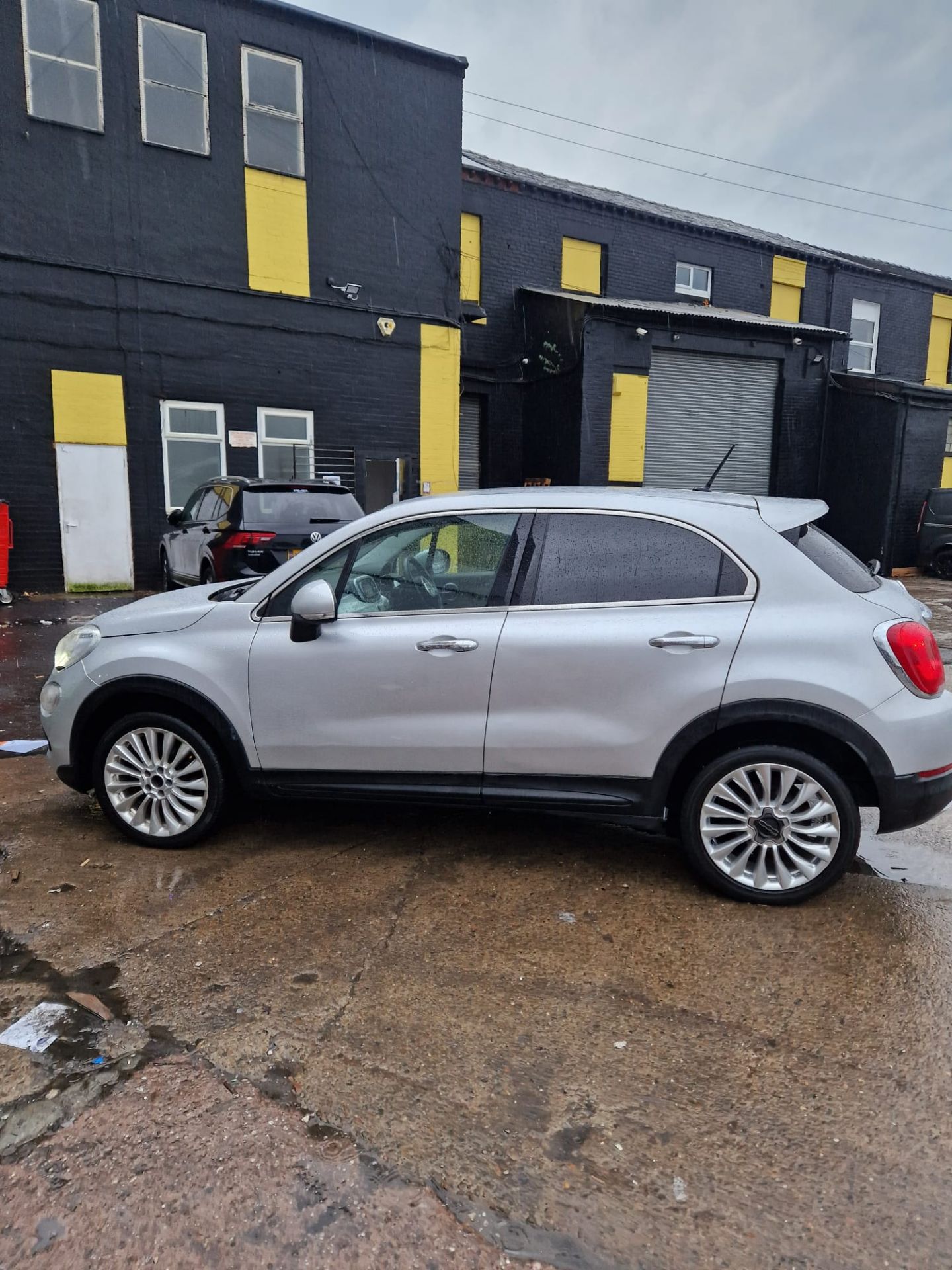 65 plate Fiat 500X Lounge multi air 1.4i, MOT until 1/10/2024, 84190 miles (unchecked), comes with 2 - Image 9 of 40