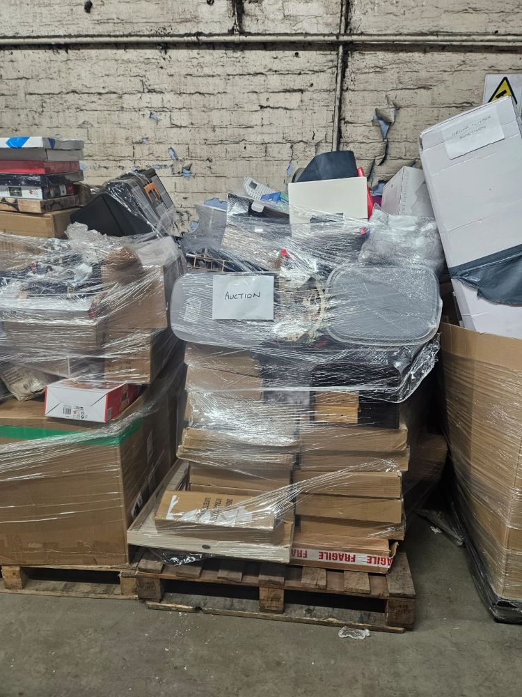 Offsite bulk lot of 25 pallets of online retailer returns.