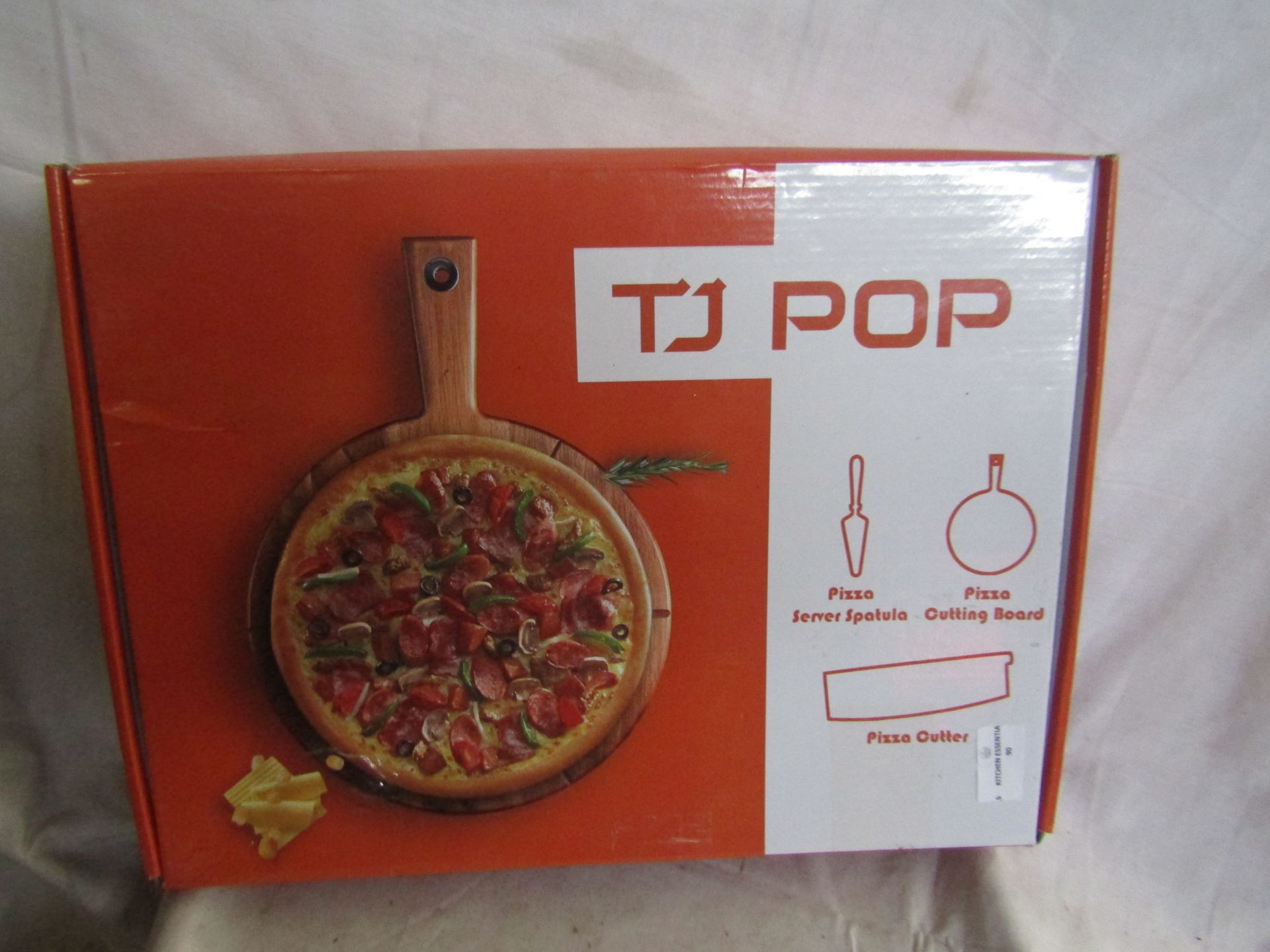 TJ Pop - 3-Piece Pizza Serving Set - Good Condition & Boxed.