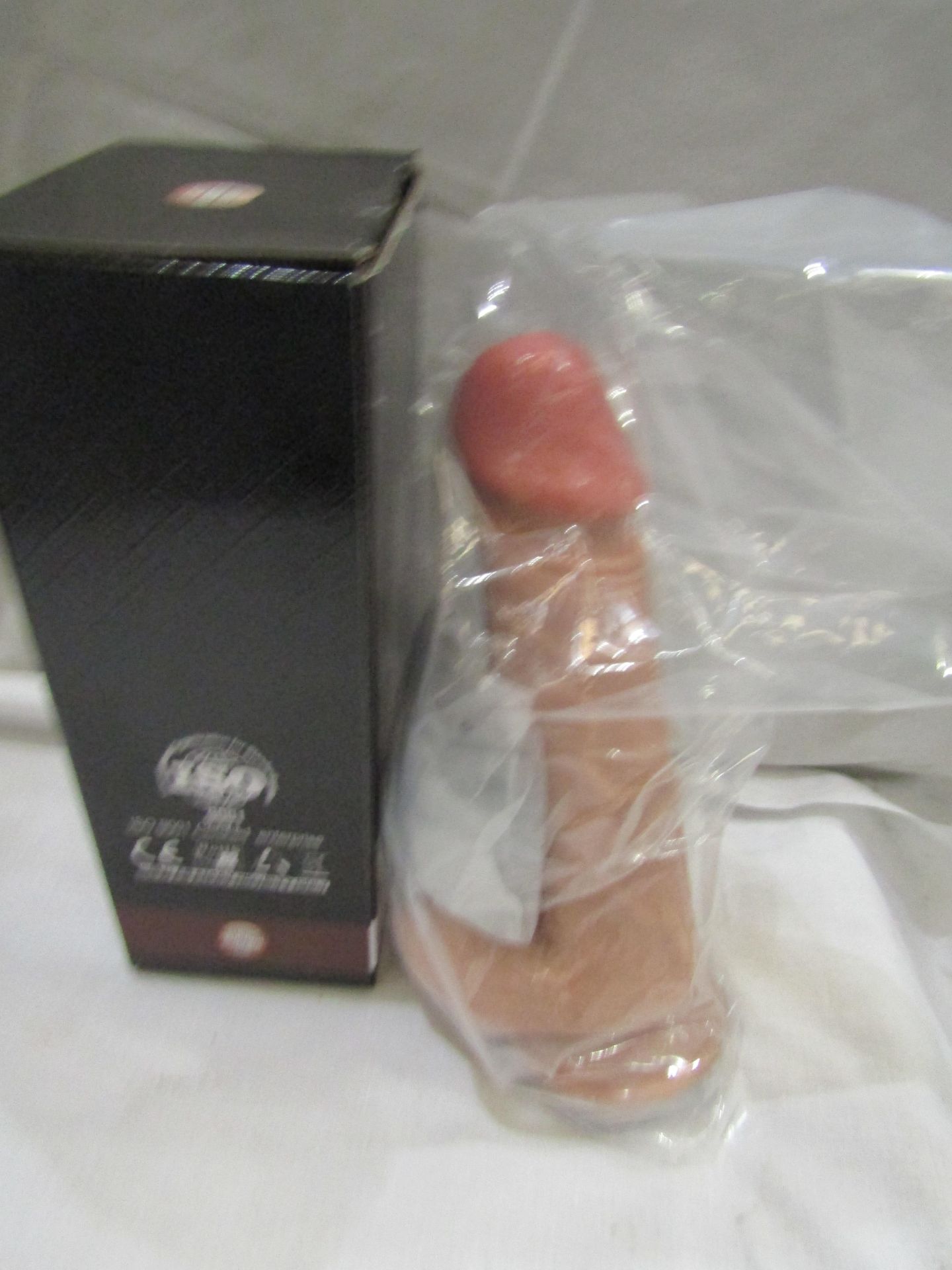 Vibration Penis Toy With Suction Cup - New.