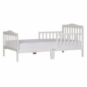 10 X Brand New Dream on Me Classic Toddler Bed. Product dimensions - 144.8L x 71.1W x 76.2H CM Comes
