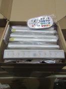 1 X Set of 6 LED ReChargeable Cabinet Lights Colour Changing or Plain White With Remote New & Boxed