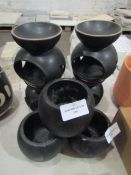 7 X X Sasse & Belle Items Being 3 X Small Planters & 4 X Oil Burners All Look Unused