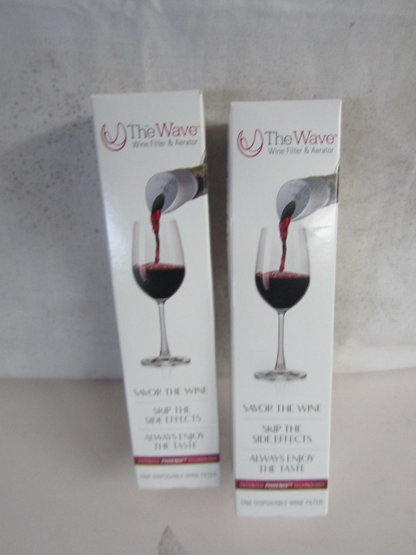 2x TheWave - Wine Purifiier & Aerator - Cures Hangovers. New & Boxed.