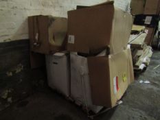 1x Pallet Containing 5 Various Bathroom Vanity Units - All Unused.