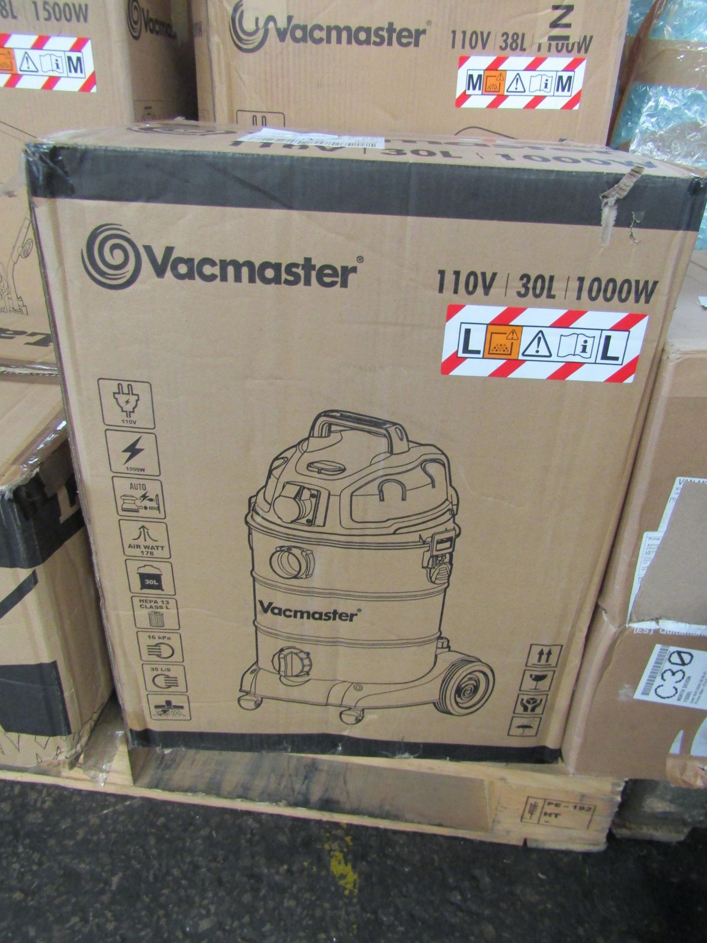 Vacmaster WD L30 110V L Class Dust Extractor RRP 130 About the Product(s) 110V, 30 litre L Class - Image 2 of 2