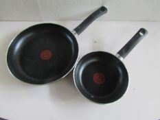 Tefal - Set of 2 Frying Pans - Good Condition, Non Original Packaging.