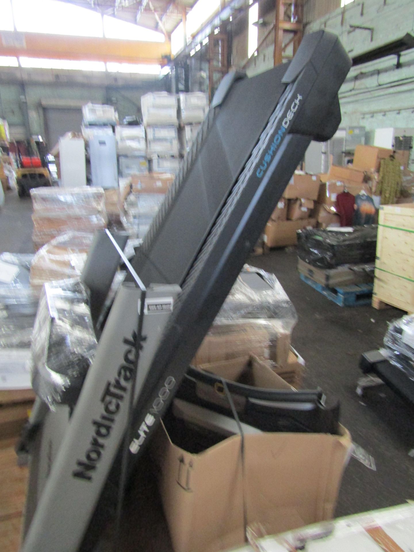 Sweatband NordicTrack Elite 1000 Folding Treadmill RRP 1699.00About the Product(s)NordicTrack - Image 2 of 2
