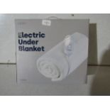 Livino - Electric Heated Under Blanket / 135x120cm - Untested & Boxed.