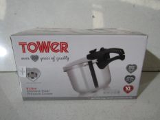 Tower - Stainless Steel 6L Pressure Cooker - Unchecked & Boxed.