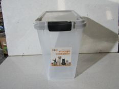 PrimePaws - Transparent Large Pet Food Storage Container - Good Condition.