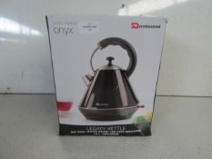 SQProfessional - 1.8L Legacy Kettle Black - Untested & Boxed.