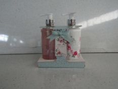 Baylis & Harding - Royale Garden Limited Edition Rose, Poppy, Vanilla Handwash & Hand Moisturising