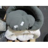 2x Small Fabric Cat Bed - See Image For Designs - No Packaging.