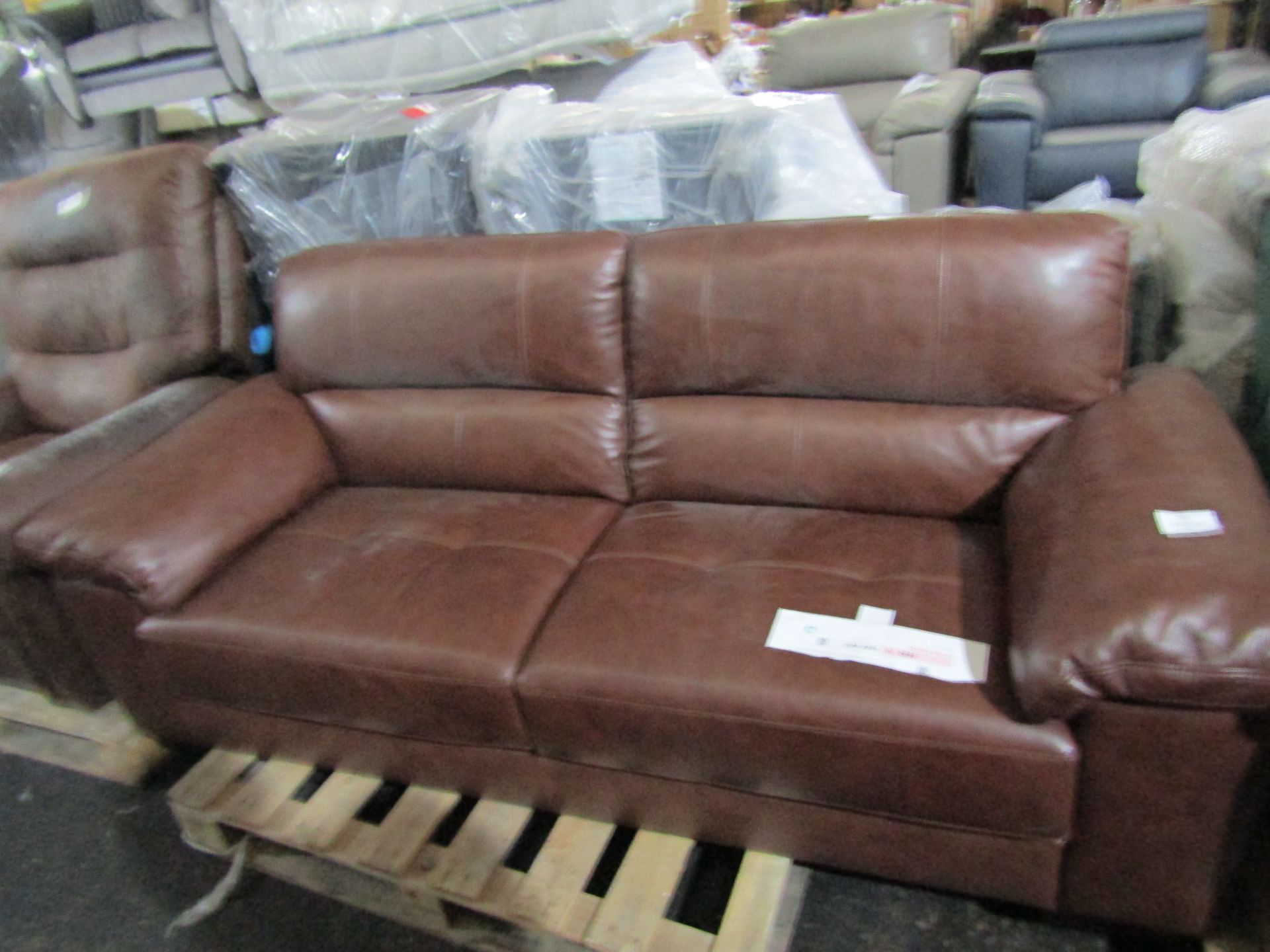 Oak Furnitureland Turin 3 Seater Sofa in Two Tone Brown Leather RRP 999.99About the Product(s)Our - Image 2 of 2