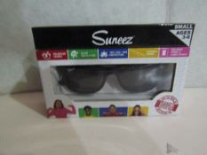 10x Suneez Sun Glasses, Black - New & Boxed.