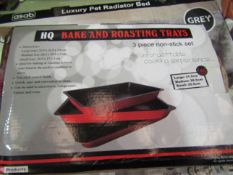 HQ 3-Piece Non-Stick Bake & Roasting Set - Unchecked & Boxed.