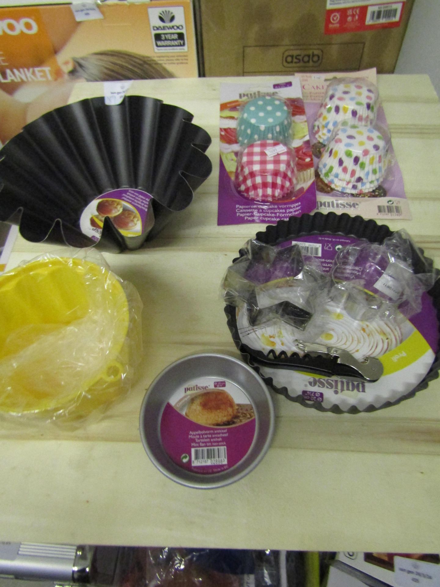 9x Various Baking & Cake Making Products - Please See Image For Further Detail - All Good