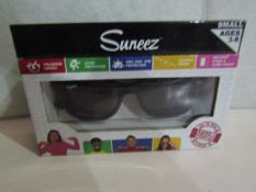 2x Suneez Sun Glasses, Black - New & Boxed.